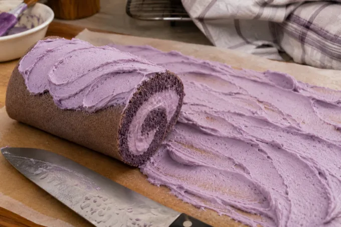Ube whipped cream filling ready